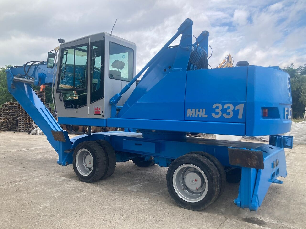 Escavatore per movimentazione Fuchs MHL 331 C with Generator: foto 17