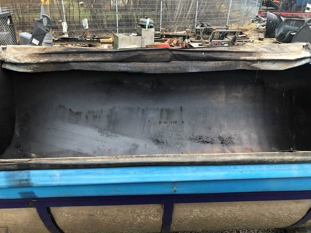 Asphalt TIPPER BOX - Cabina per Camion: foto 3 Asphalt TIPPER BOX - Cabina per Camion: foto 3