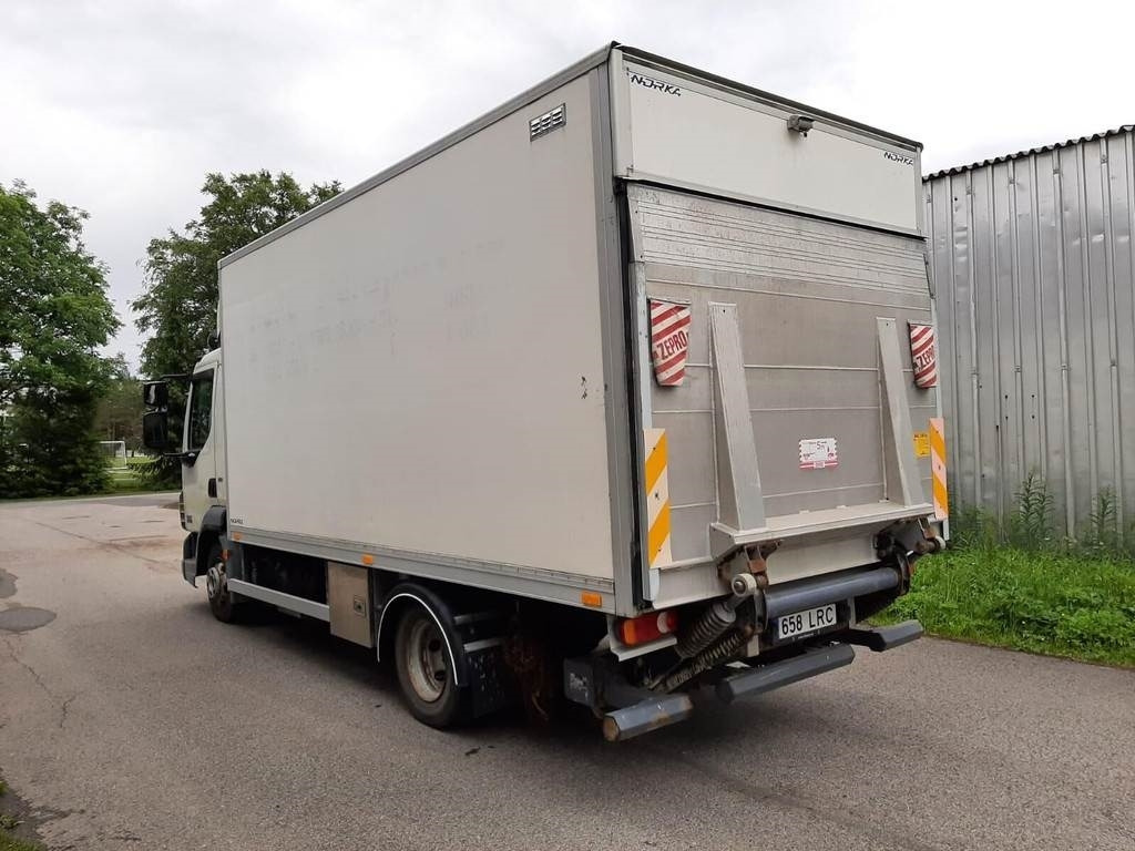 DAF FA 45.180 4X2 KITCHEN - Autocarro furgonato: foto 2 DAF FA 45.180 4X2 KITCHEN - Autocarro furgonato: foto 2