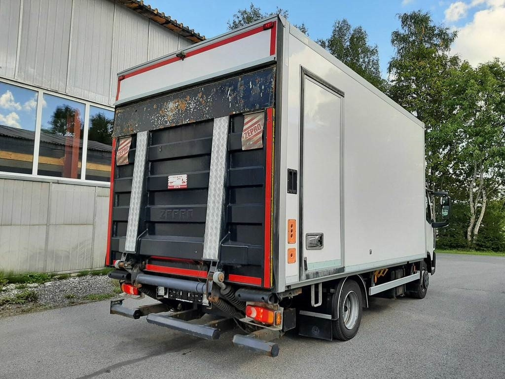Renault D CAB 4X2 EURO6 - Autocarro furgonato: foto 3 Renault D CAB 4X2 EURO6 - Autocarro furgonato: foto 3