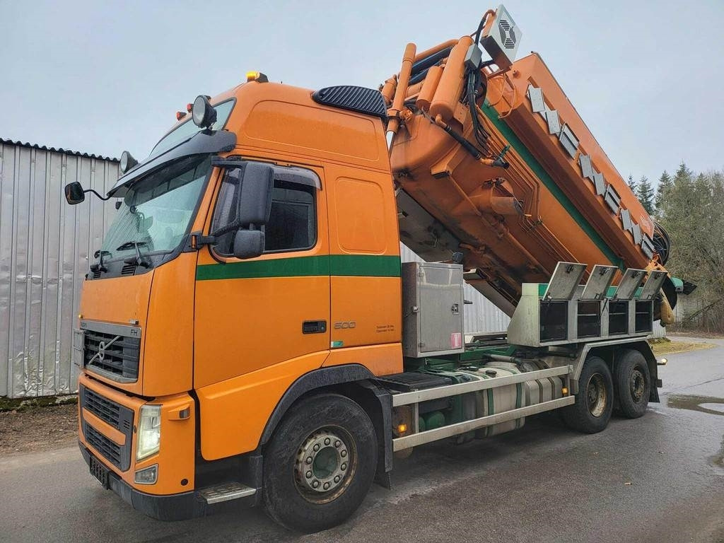 Volvo FH500 6X2 ADR KORP&SON - Autospurgo: foto 1 Volvo FH500 6X2 ADR KORP&SON - Autospurgo: foto 1