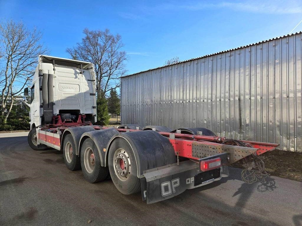 Volvo FH540 8X4 CHASSY - Autocarro telaio: foto 2 Volvo FH540 8X4 CHASSY - Autocarro telaio: foto 2