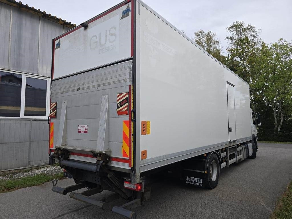 Volvo FM330 4X2 - Autocarro furgonato: foto 4 Volvo FM330 4X2 - Autocarro furgonato: foto 4