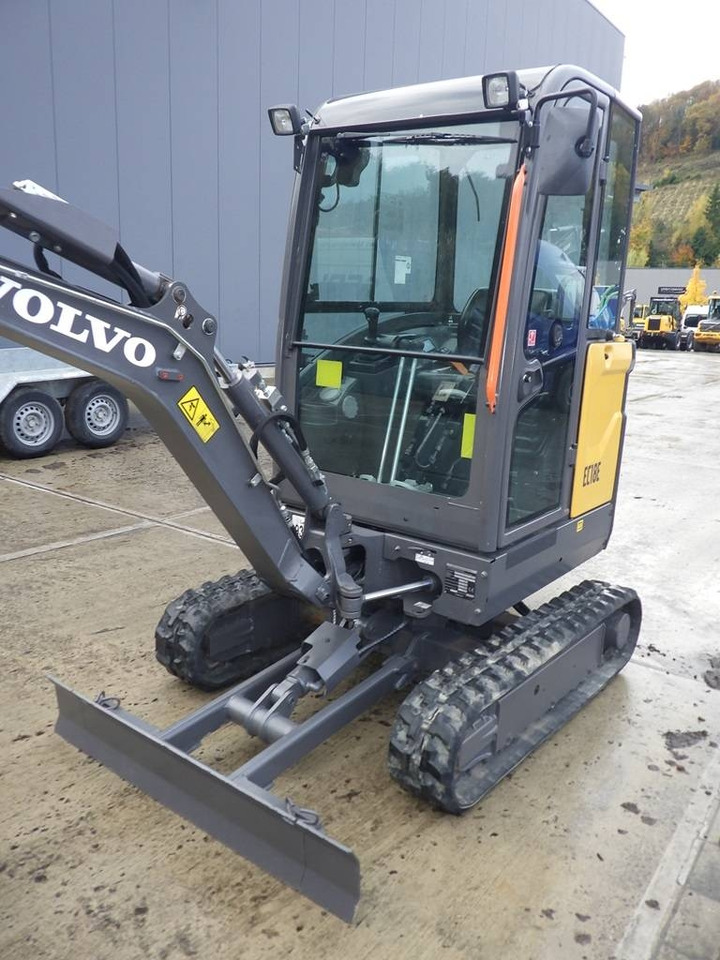 Volvo EC 18 E - Miniescavatore: foto 2 Volvo EC 18 E - Miniescavatore: foto 2