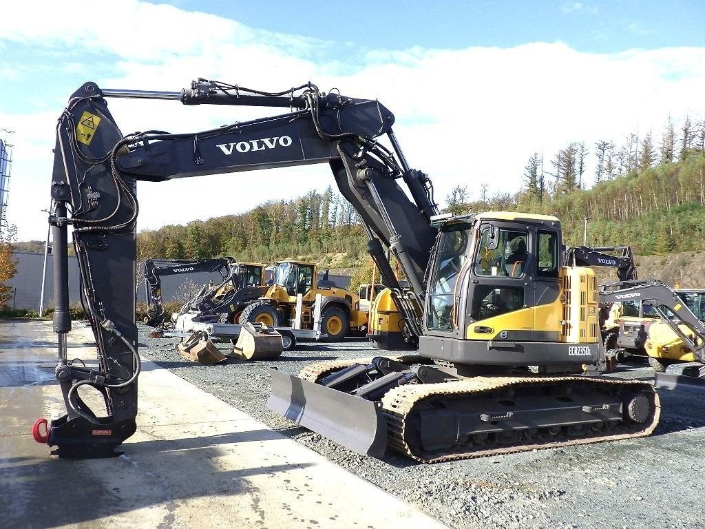 Volvo ECR 235 D - Escavatore cingolato: foto 1 Volvo ECR 235 D - Escavatore cingolato: foto 1