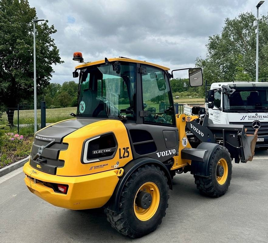 Volvo L 25 Electric - Pala gommata: foto 3 Volvo L 25 Electric - Pala gommata: foto 3