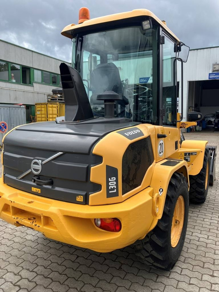 Volvo L 30 G - Pala gommata: foto 4 Volvo L 30 G - Pala gommata: foto 4