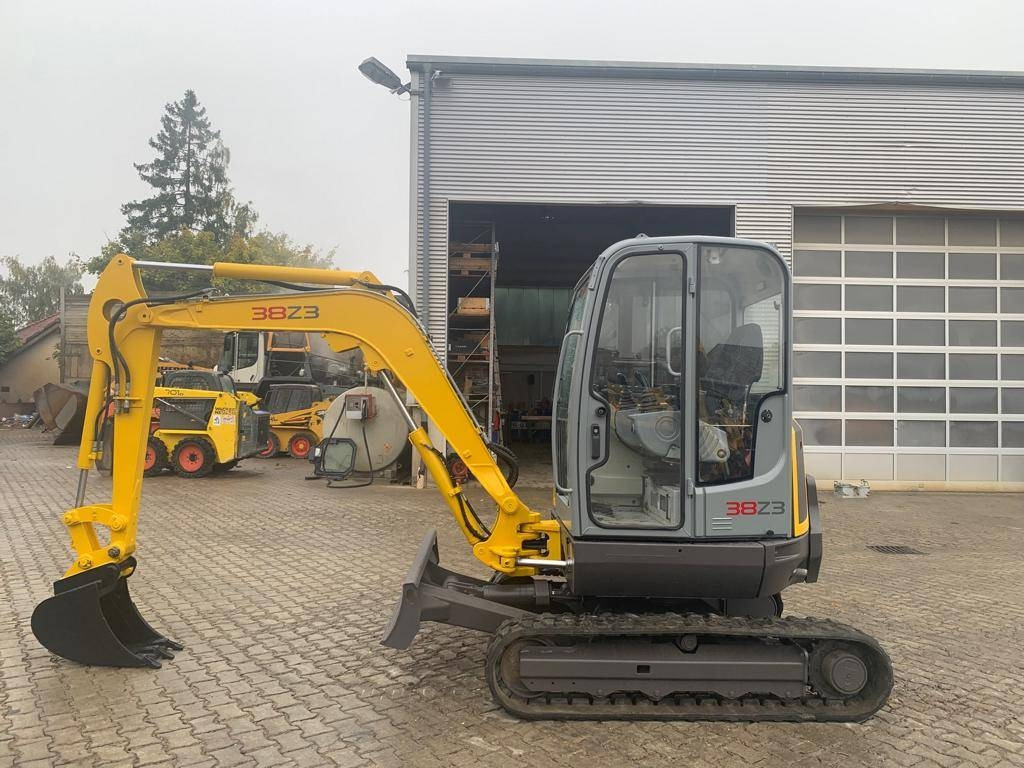 Neuson 38 Z 3 RD - Miniescavatore: foto 1 Neuson 38 Z 3 RD - Miniescavatore: foto 1