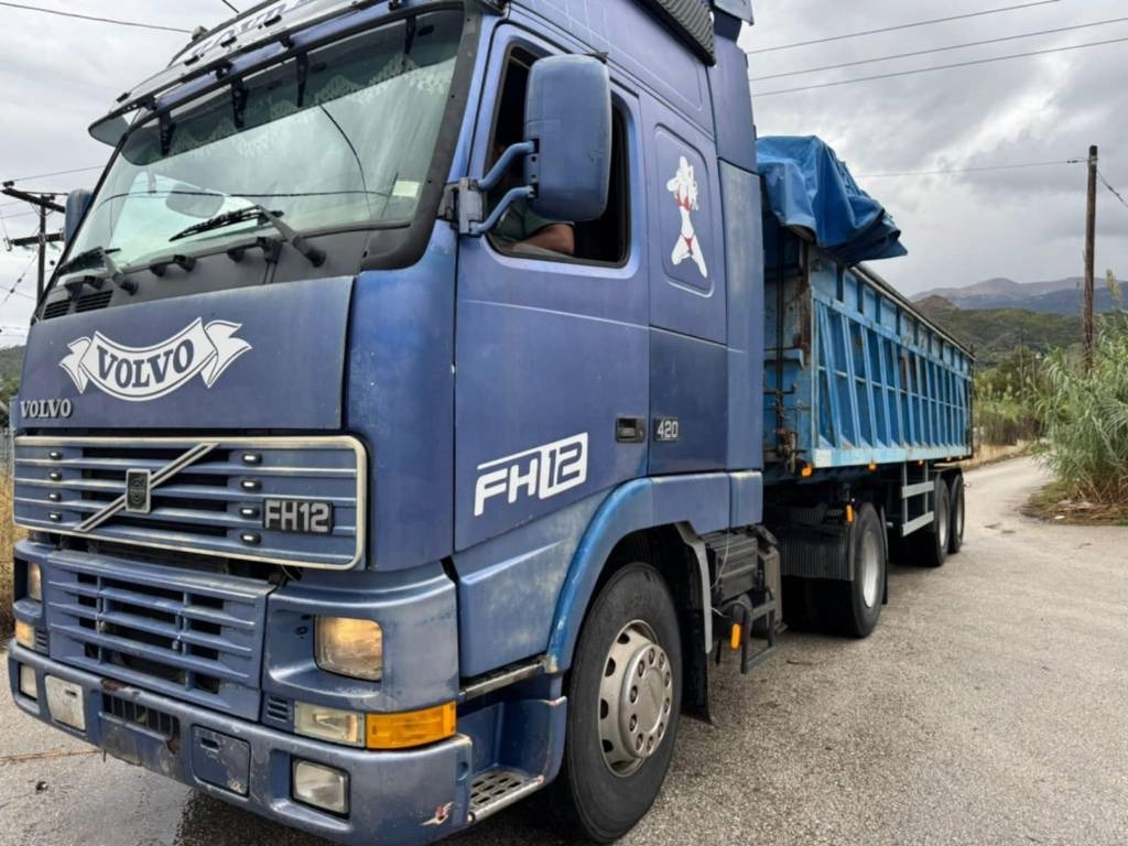 Volvo FH 12 420 - Autocarro ribaltabile: foto 5 Volvo FH 12 420 - Autocarro ribaltabile: foto 5