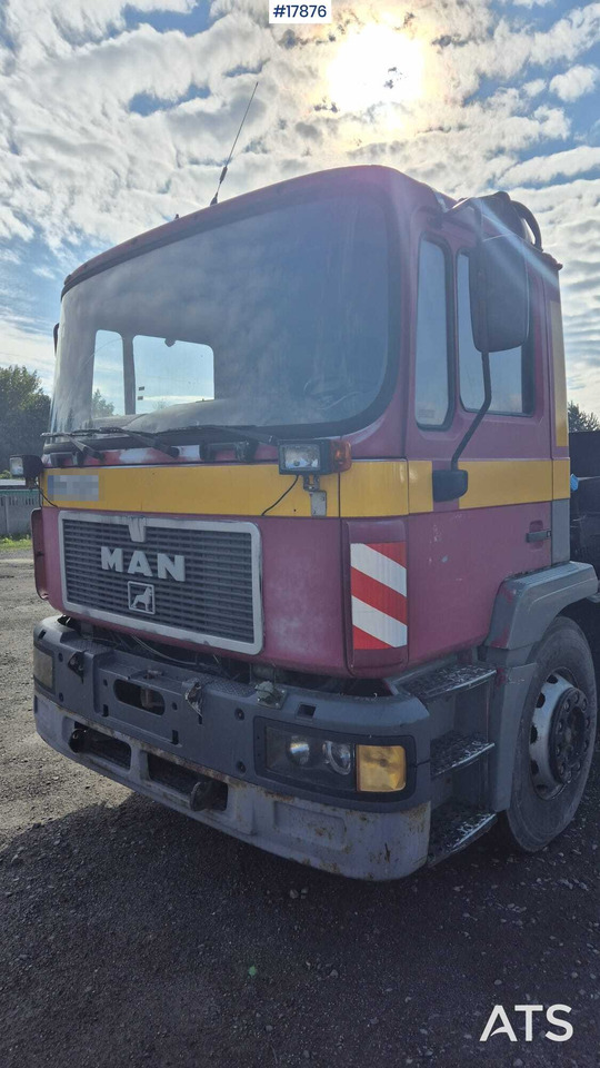 Autocarro con pianale/ Cassone fisso, Camion con gru 1997 MAN 18.224: foto 15