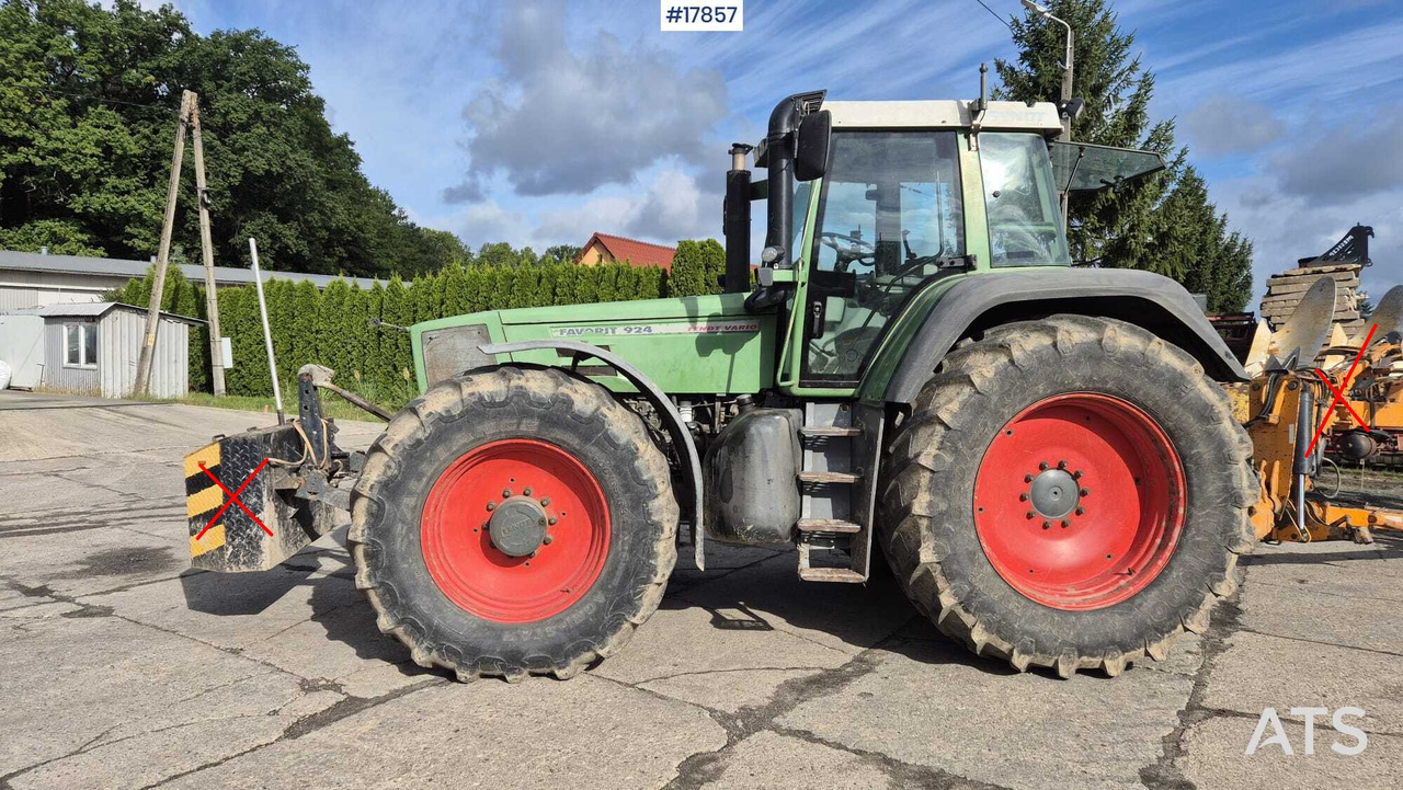 FENDT VARIO FAVORIT 924 agricultural tractor (1999) - Trattore: foto 5 FENDT VARIO FAVORIT 924 agricultural tractor (1999) - Trattore: foto 5