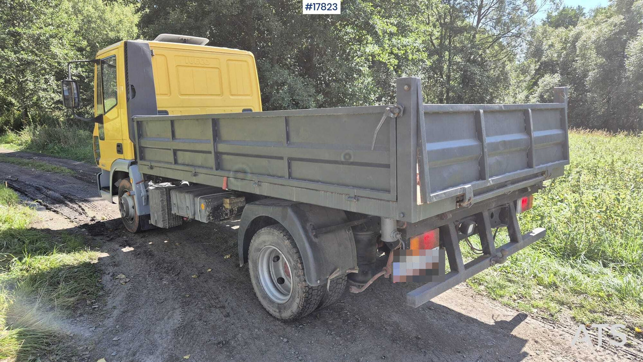 IVECO 75E15 EURO CARGO tipper (2003) - Autocarro ribaltabile: foto 4 IVECO 75E15 EURO CARGO tipper (2003) - Autocarro ribaltabile: foto 4