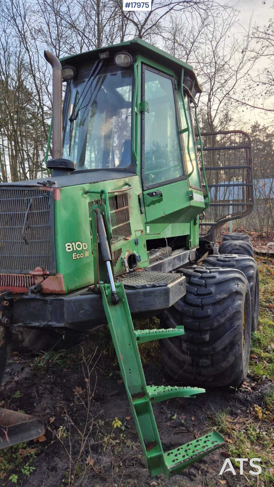 John Deere 810D forwarder (2007) - Forwarder: foto 3 John Deere 810D forwarder (2007) - Forwarder: foto 3