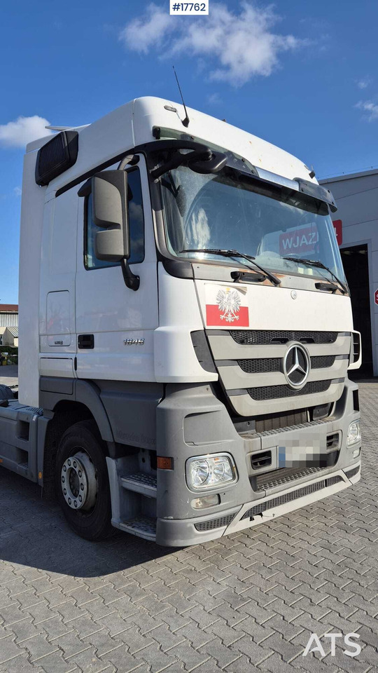 MERCEDES-BENZ 1846 tractor unit (2012) - Trattore stradale: foto 4 MERCEDES-BENZ 1846 tractor unit (2012) - Trattore stradale: foto 4
