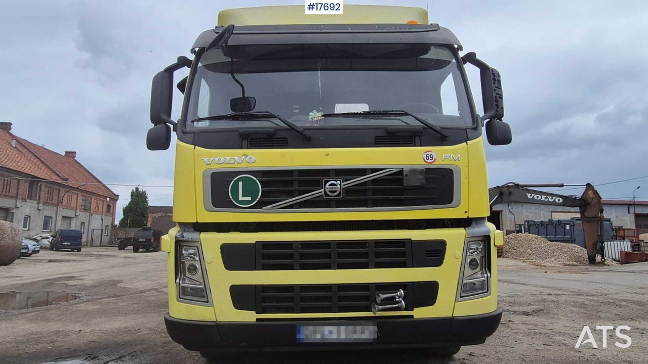VOLVO FM 440 EURO 5 hooklift (2009) - Autocarro scarrabile: foto 3 VOLVO FM 440 EURO 5 hooklift (2009) - Autocarro scarrabile: foto 3