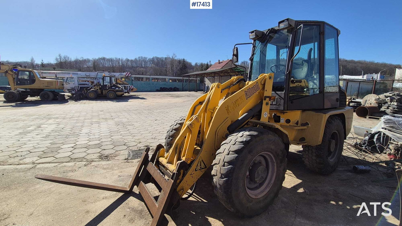 Wheel loader AHLMANN AL 85t 2004) forks, quick coupler, opening bucket. - Pala gommata: foto 1 Wheel loader AHLMANN AL 85t 2004) forks, quick coupler, opening bucket. - Pala gommata: foto 1