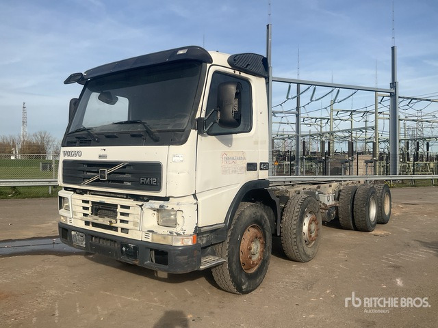 1999 Volvo FM12 8x4 Twin-Steer Cab and Chassis - Autocarro telaio: foto 1 1999 Volvo FM12 8x4 Twin-Steer Cab and Chassis - Autocarro telaio: foto 1