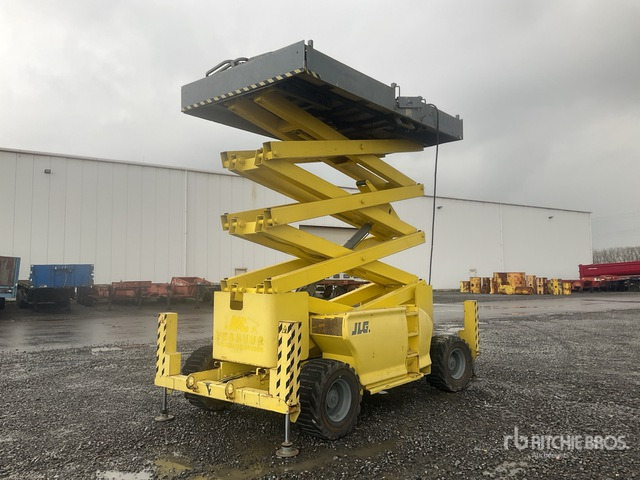 2008 JLG 4394 RT 4x4 Diesel Scissor Lift - Piattaforma a pantografo: foto 3 2008 JLG 4394 RT 4x4 Diesel Scissor Lift - Piattaforma a pantografo: foto 3