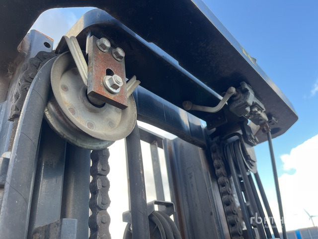 2011 Toyota 52-8FDF30 Heftruck - Carrello elevatore diesel: foto 5 2011 Toyota 52-8FDF30 Heftruck - Carrello elevatore diesel: foto 5