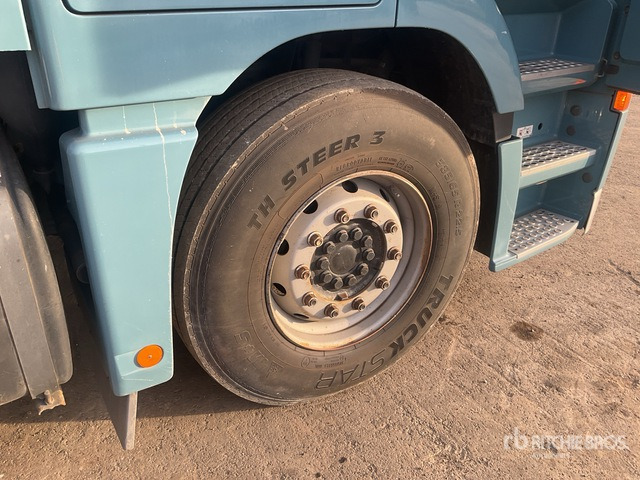 2012 Mercedes-Benz Actros 930.20 2012 HMF 3000-K3 Articulated Bo ... Flatbed Truck with Crane - Autocarro con pianale/ Cassone fisso, Camion con gru: foto 4 2012 Mercedes-Benz Actros 930.20 2012 HMF 3000-K3 Articulated Bo ... Flatbed Truck with Crane - Autocarro con pianale/ Cassone fisso, Camion con gru: foto 4