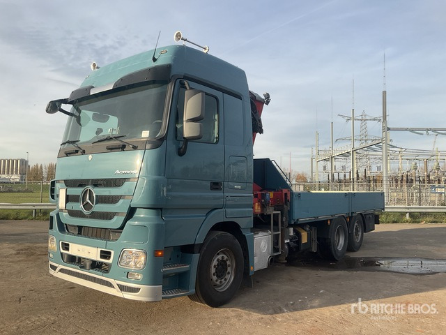 2012 Mercedes-Benz Actros 930.20 2012 HMF 3000-K3 Articulated Bo ... Flatbed Truck with Crane - Autocarro con pianale/ Cassone fisso, Camion con gru: foto 3 2012 Mercedes-Benz Actros 930.20 2012 HMF 3000-K3 Articulated Bo ... Flatbed Truck with Crane - Autocarro con pianale/ Cassone fisso, Camion con gru: foto 3