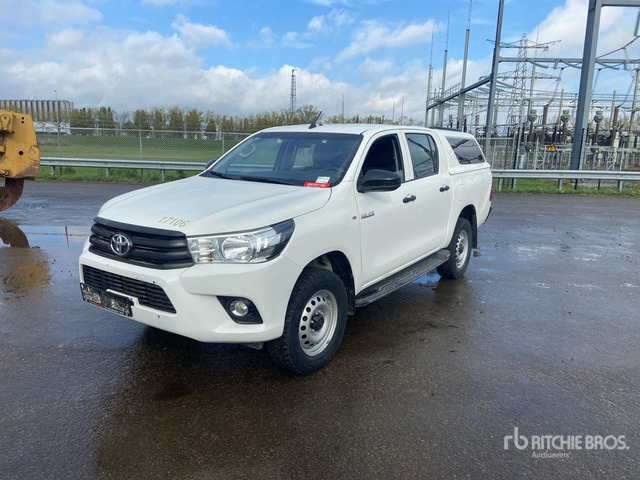 2018 Toyota Hilux 4x4 Crew Cab Pickup - Pick-up: foto 2 2018 Toyota Hilux 4x4 Crew Cab Pickup - Pick-up: foto 2