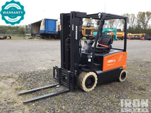 2022 Doosan B25X-7 PLUS 2500 kg (Unused) Electric Forklift - Carrello elevatore elettrico: foto 1 2022 Doosan B25X-7 PLUS 2500 kg (Unused) Electric Forklift - Carrello elevatore elettrico: foto 1