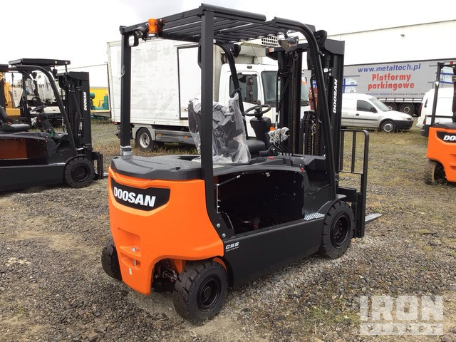 2023 Doosan B30X-7 PLUS 3000 kg (Unused) Electric Forklift - Carrello elevatore elettrico: foto 3 2023 Doosan B30X-7 PLUS 3000 kg (Unused) Electric Forklift - Carrello elevatore elettrico: foto 3