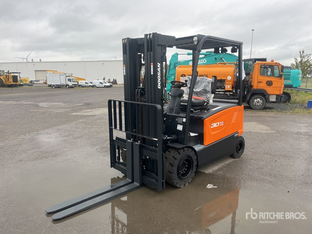 2023 Doosan B30X-7 PLUS (Unused) Electric Forklift - Carrello elevatore elettrico: foto 1 2023 Doosan B30X-7 PLUS (Unused) Electric Forklift - Carrello elevatore elettrico: foto 1
