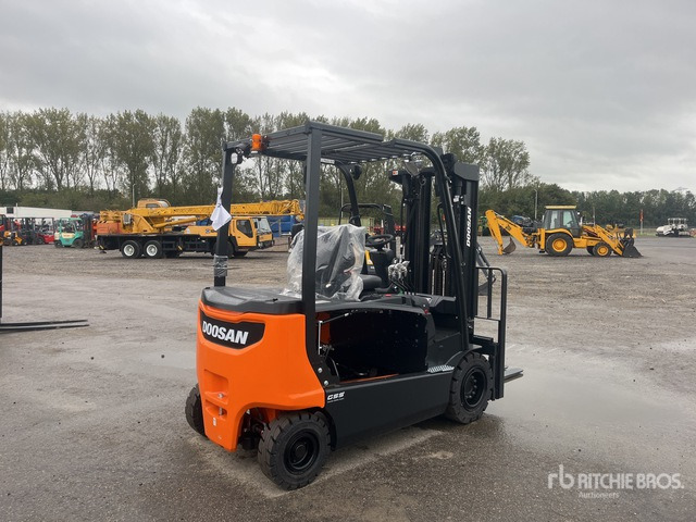 2023 Doosan B30X-7 PLUS (Unused) Electric Forklift - Carrello elevatore elettrico: foto 4 2023 Doosan B30X-7 PLUS (Unused) Electric Forklift - Carrello elevatore elettrico: foto 4