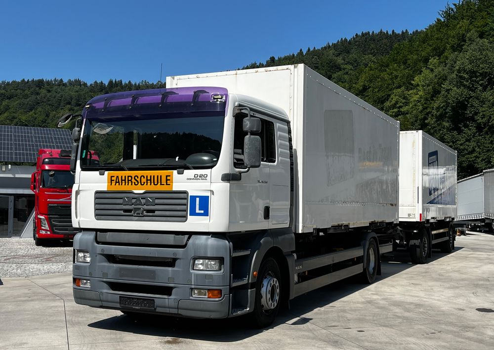 MAN TGA 18.350 6x2 D20 // BDF // Niski Przebieg // + Przyczepa Schmitz BDF // - Autocarro telaio: foto 2 MAN TGA 18.350 6x2 D20 // BDF // Niski Przebieg // + Przyczepa Schmitz BDF // - Autocarro telaio: foto 2