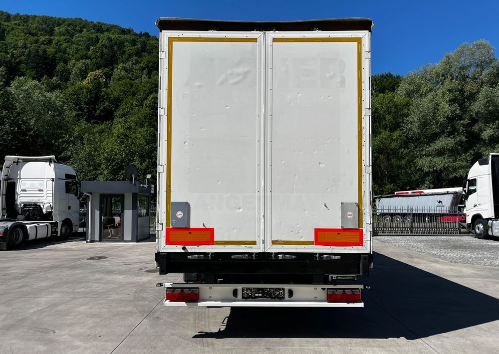 Schwarzmuller Firanka Standard // 2017 Rok // Podwójna podłoga // - Semirimorchio centinato: foto 2 Schwarzmuller Firanka Standard // 2017 Rok // Podwójna podłoga // - Semirimorchio centinato: foto 2