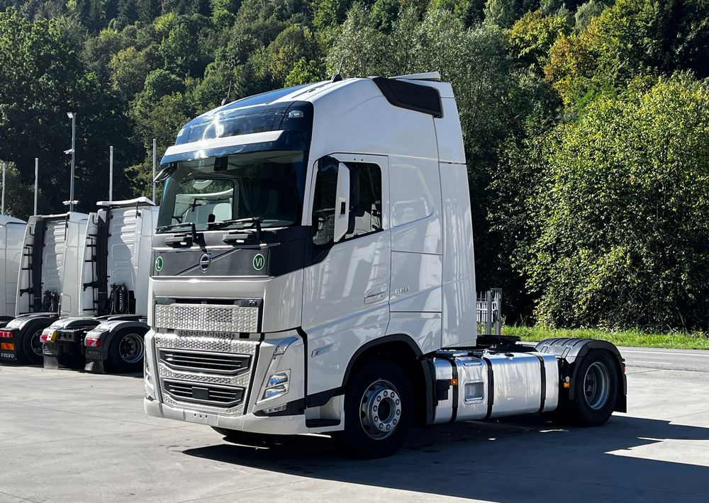 Volvo FH 500 // Zamiana na starszy // EURO 6 // Standard // 2024 Rok // Parkclima // Globe XL // Skóry // Joystick // - Trattore stradale: foto 1 Volvo FH 500 // Zamiana na starszy // EURO 6 // Standard // 2024 Rok // Parkclima // Globe XL // Skóry // Joystick // - Trattore stradale: foto 1