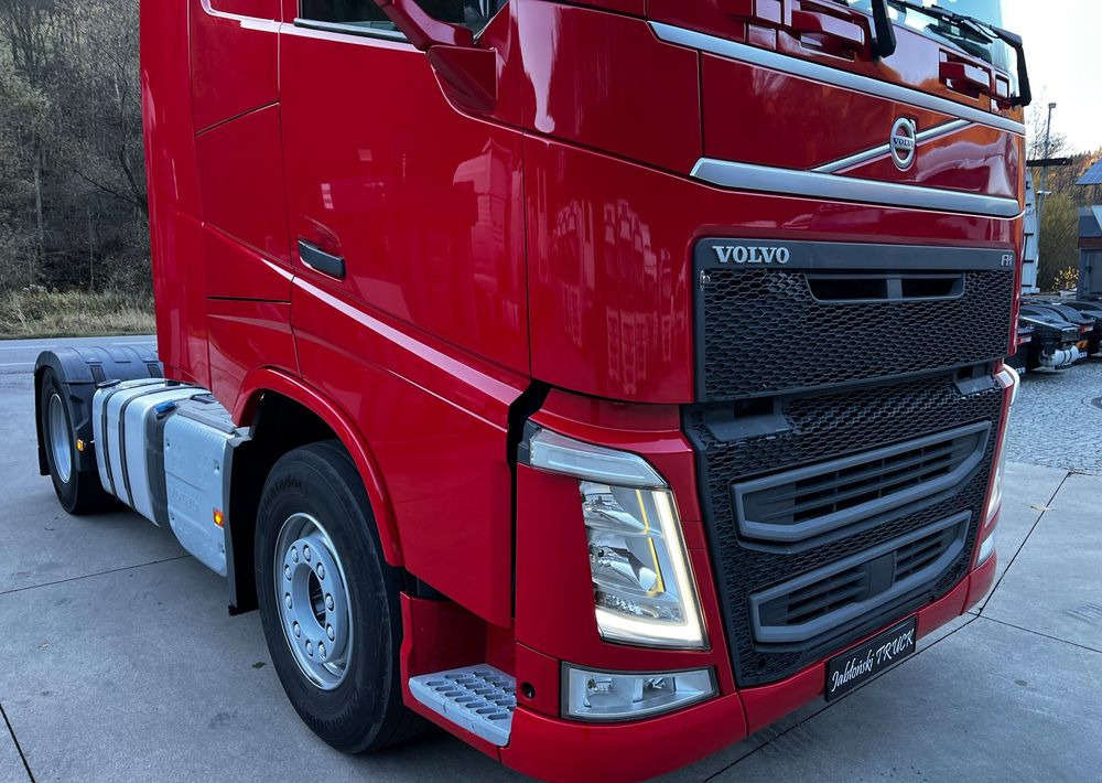 Volvo FH // Standard // 2018 // Duże zbiorniki // Klima postojowa // Radary // Idealny ! - Trattore stradale: foto 2 Volvo FH // Standard // 2018 // Duże zbiorniki // Klima postojowa // Radary // Idealny ! - Trattore stradale: foto 2