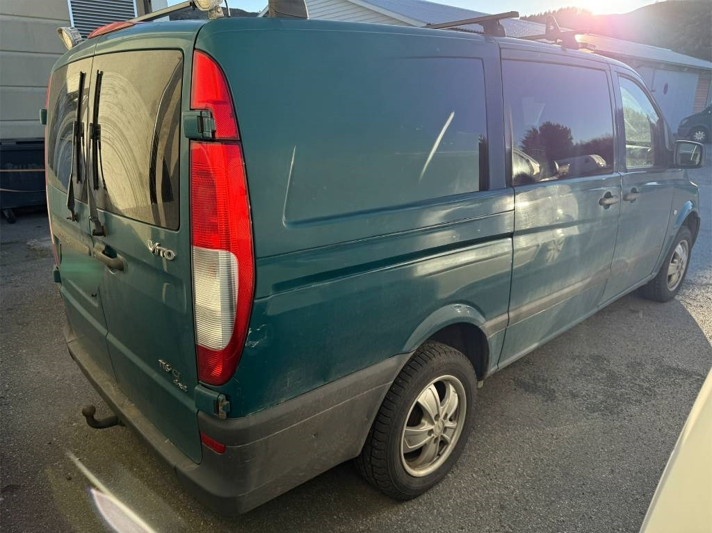 Mercedes-Benz Vito 116 CDI 4x4 - Furgoncino: foto 5 Mercedes-Benz Vito 116 CDI 4x4 - Furgoncino: foto 5