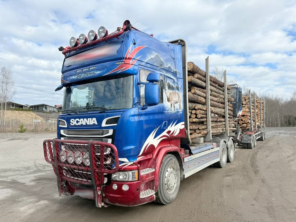 Scania R 730 6x4 Jonsered J1088S - Camion trasporto legname: foto 1 Scania R 730 6x4 Jonsered J1088S - Camion trasporto legname: foto 1