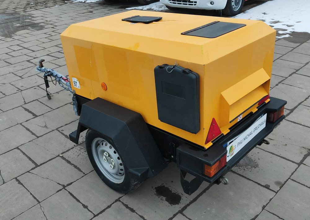 Doosan 7/20 - Compressore d'aria: foto 3 Doosan 7/20 - Compressore d'aria: foto 3