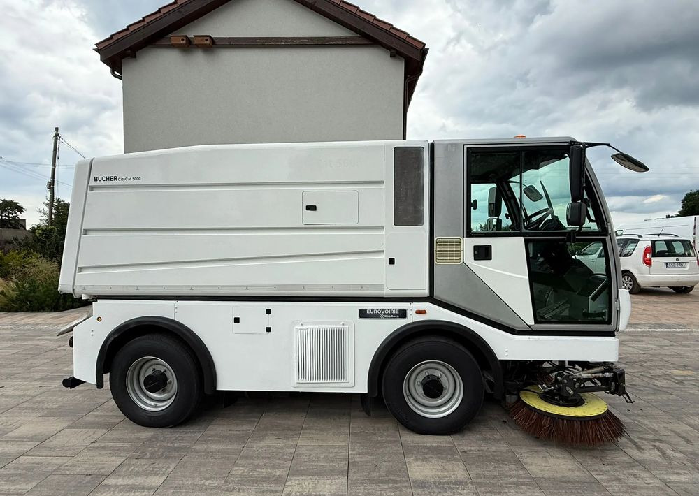 Inny Bucher Citycat 5000 - Camion immondizia: foto 4 Inny Bucher Citycat 5000 - Camion immondizia: foto 4