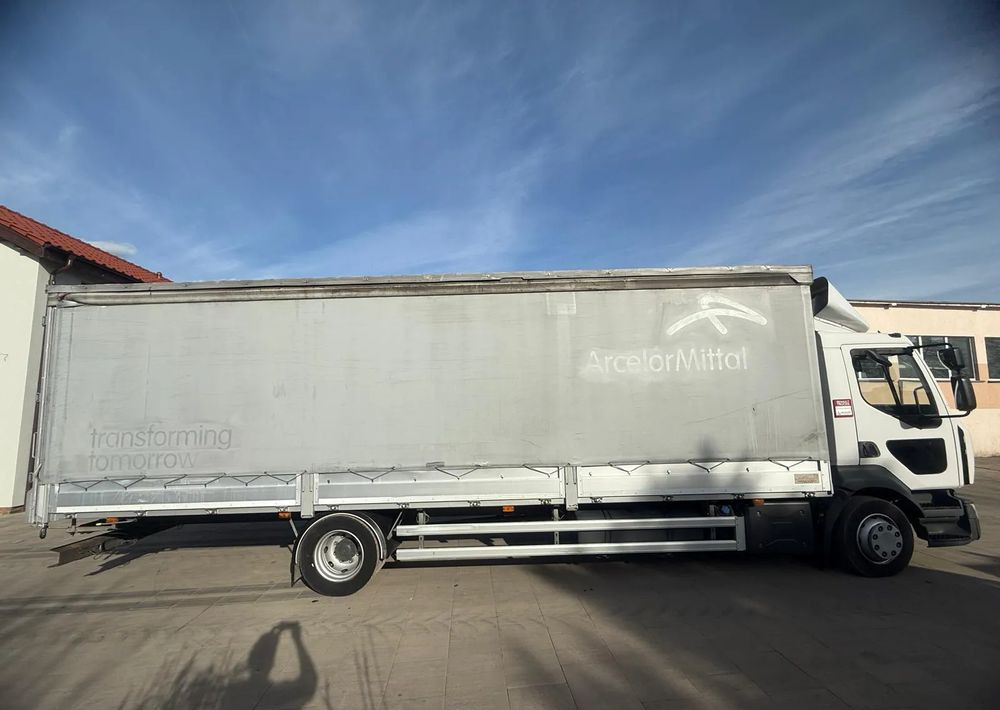 Renault D12 - Camion centinato: foto 4 Renault D12 - Camion centinato: foto 4