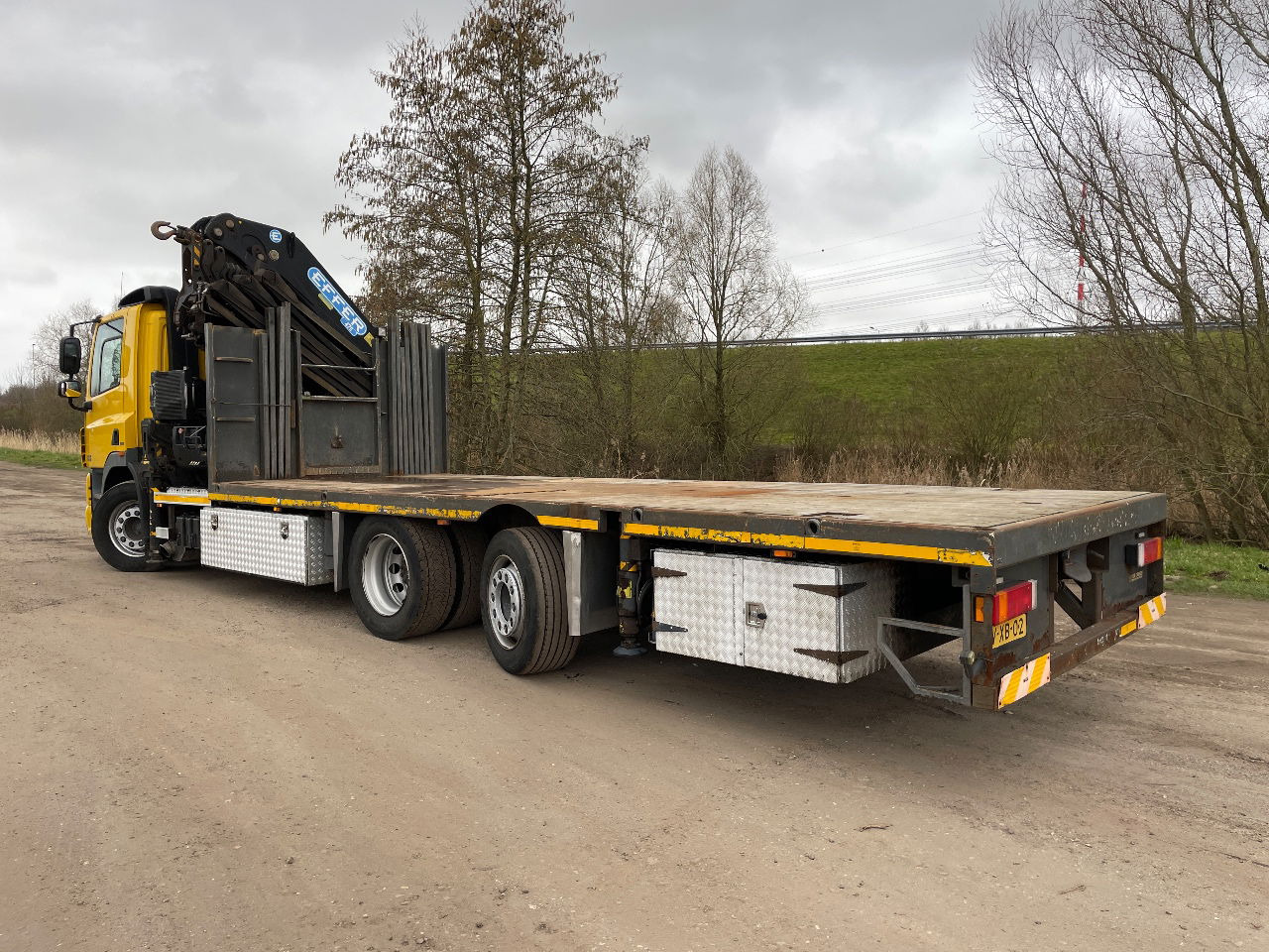 DAF 85.410 Met Effer 470 6s laadkraan ladekran loadercrane crane palfinger hiab fassi - Camion con gru: foto 3 DAF 85.410 Met Effer 470 6s laadkraan ladekran loadercrane crane palfinger hiab fassi - Camion con gru: foto 3