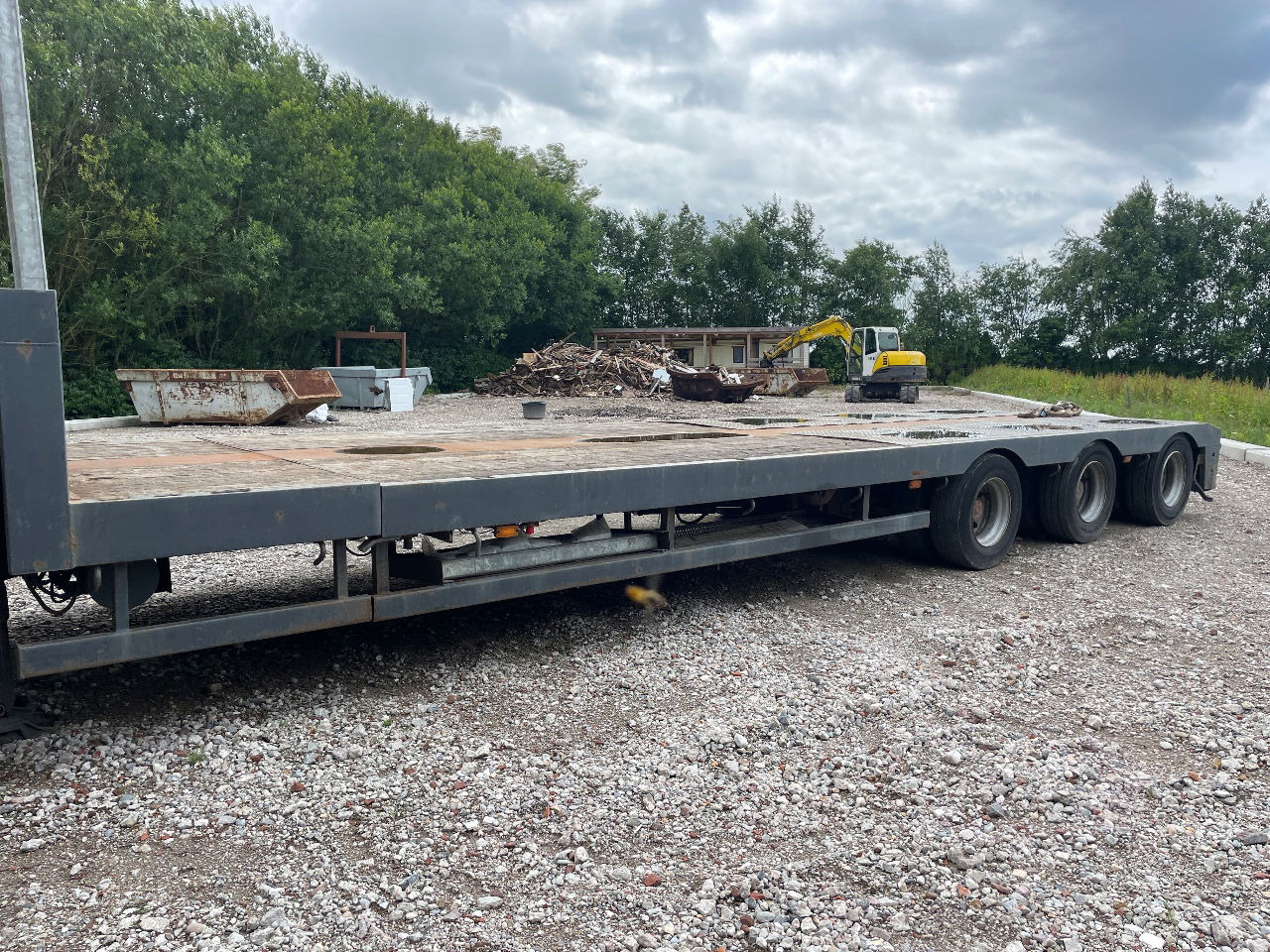 Nooteboom Mco-48-03 V uitschuifbaar hydrolisch gestuurd semi dieplader - Semirimorchio pianale ribassato: foto 3 Nooteboom Mco-48-03 V uitschuifbaar hydrolisch gestuurd semi dieplader - Semirimorchio pianale ribassato: foto 3