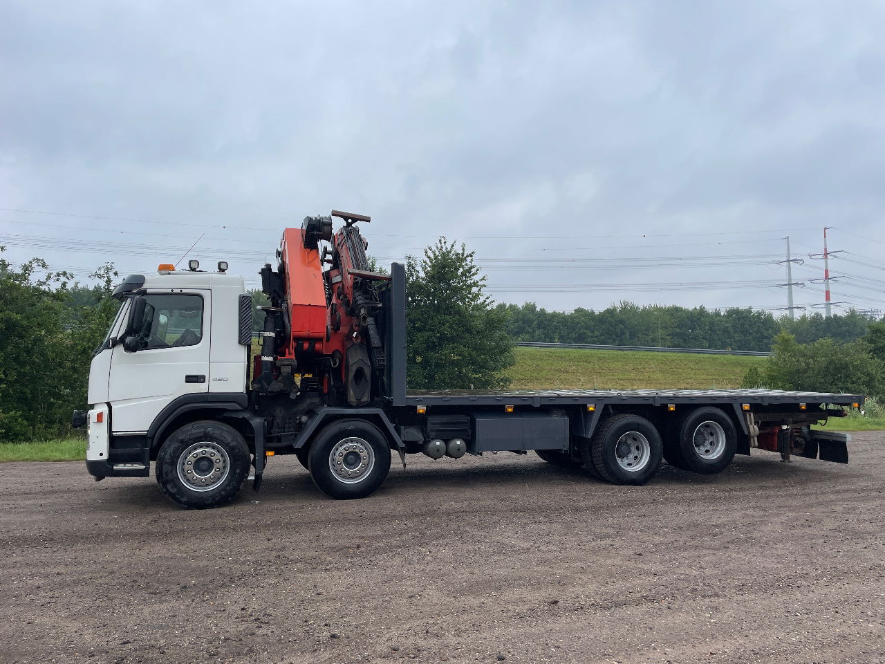 Volvo FM 12.420 with palfinger PK56002 with jib and winch, excellent condition - Camion con gru: foto 4 Volvo FM 12.420 with palfinger PK56002 with jib and winch, excellent condition - Camion con gru: foto 4