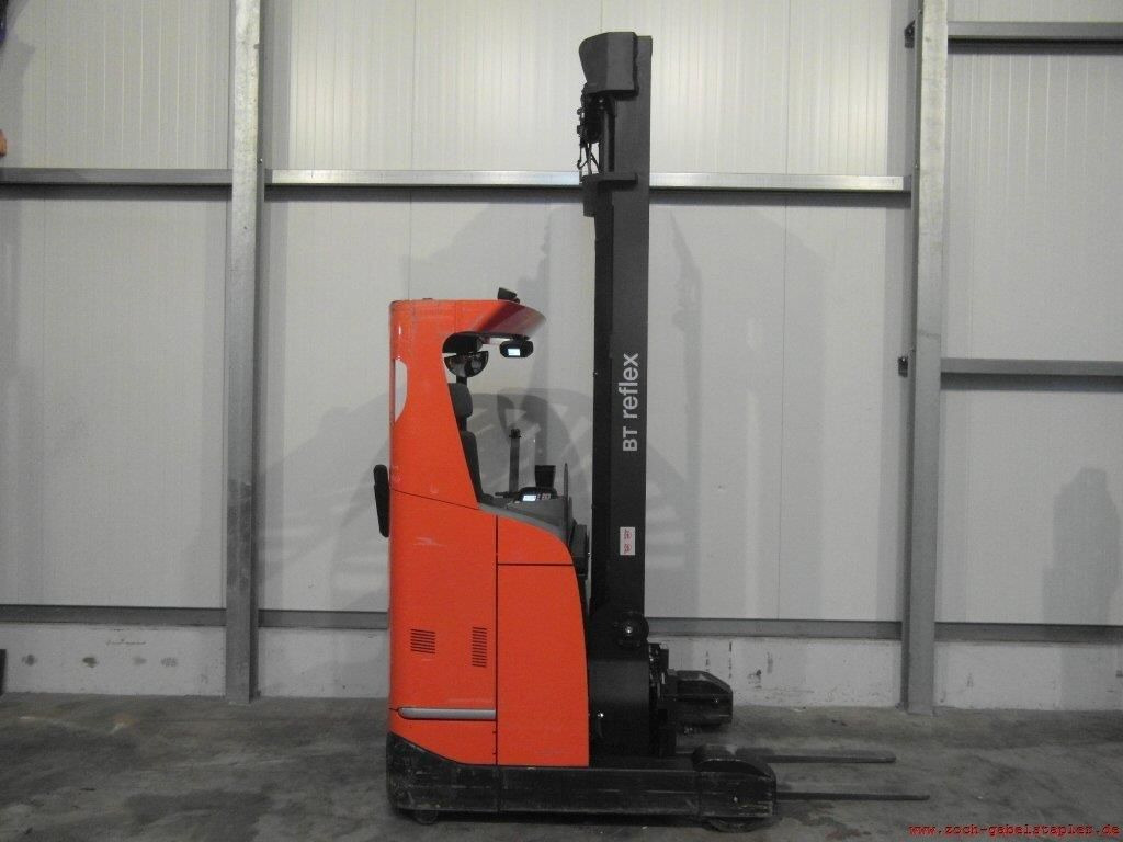 BT RRE140E - Carrello retrattile: foto 1 BT RRE140E - Carrello retrattile: foto 1