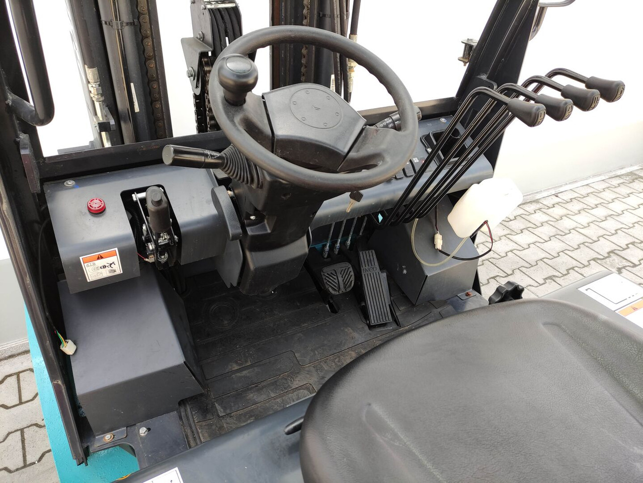 Baoli KBE35 - Carrello elevatore elettrico: foto 5 Baoli KBE35 - Carrello elevatore elettrico: foto 5