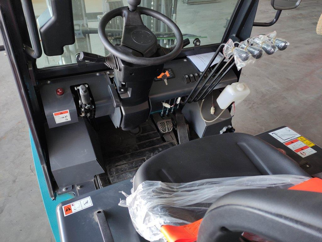 Baoli KBE35 - Carrello elevatore elettrico: foto 5 Baoli KBE35 - Carrello elevatore elettrico: foto 5