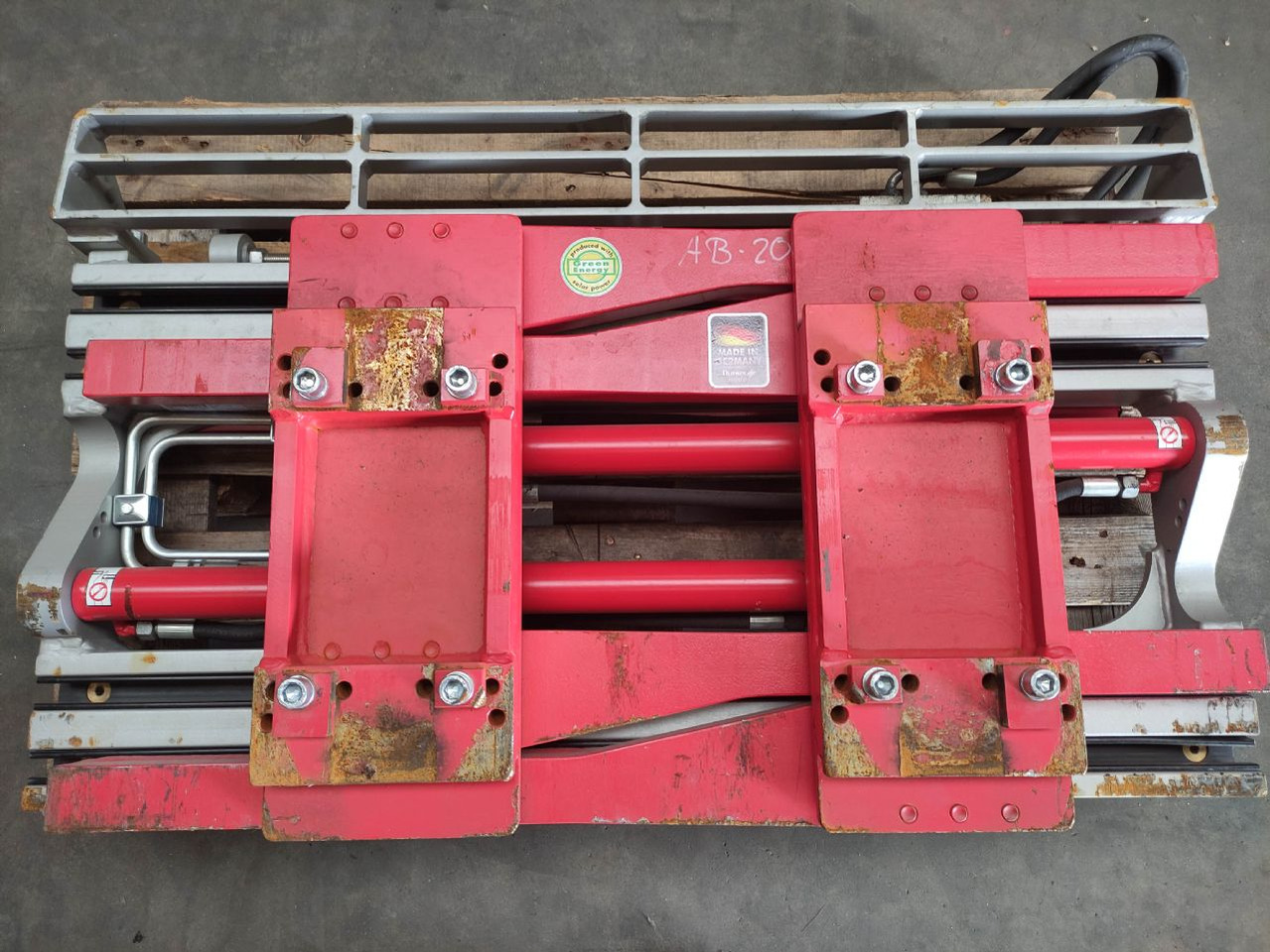 Durwen ZVP25-AS - Forche: foto 1 Durwen ZVP25-AS - Forche: foto 1