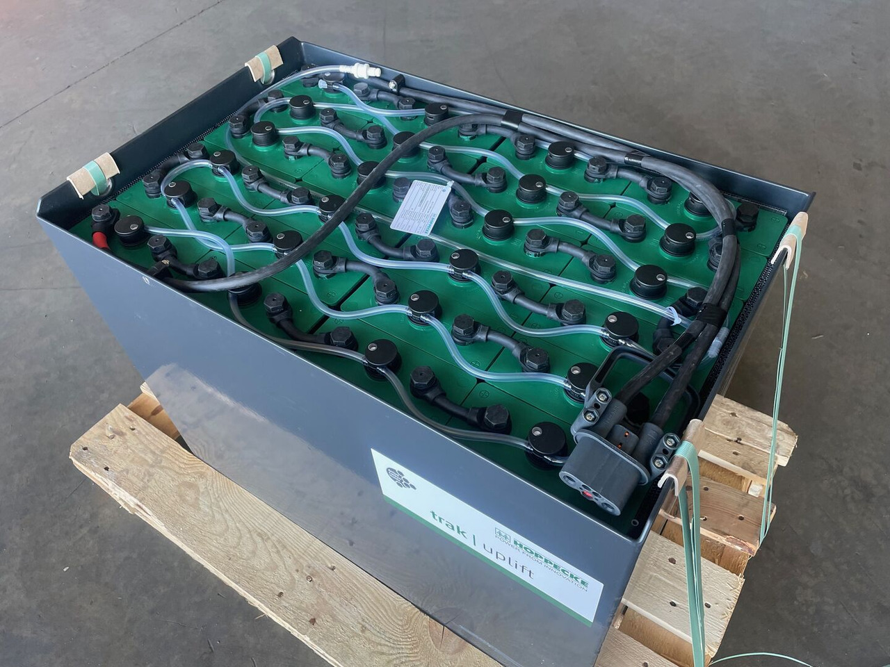 Hoppecke 48V 4 HPzS 500 - Batteria per Mezzo di movimentazione: foto 1 Hoppecke 48V 4 HPzS 500 - Batteria per Mezzo di movimentazione: foto 1