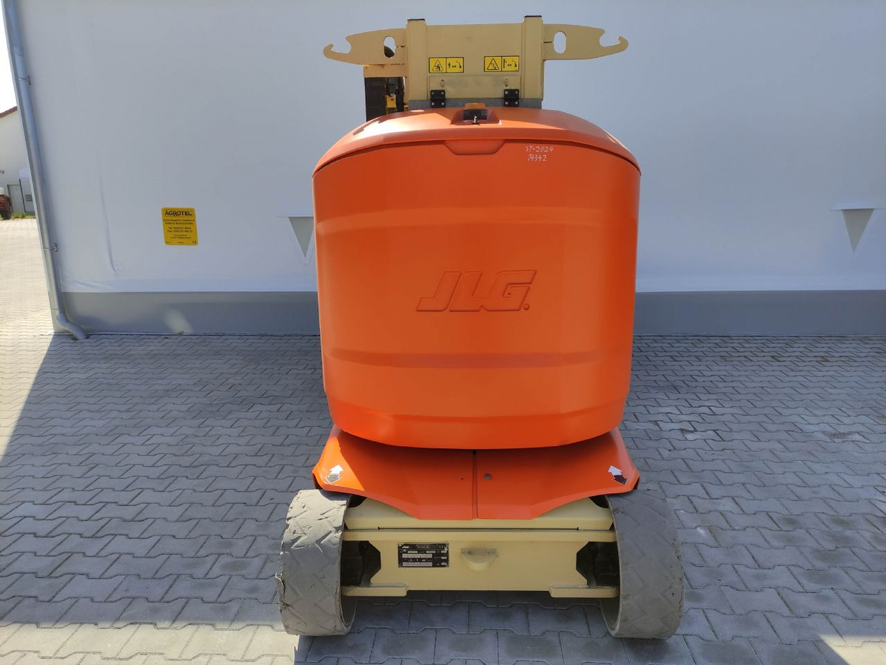 JLG Toucan 12 E (LACK NEU) - Elevatore verticale: foto 4 JLG Toucan 12 E (LACK NEU) - Elevatore verticale: foto 4