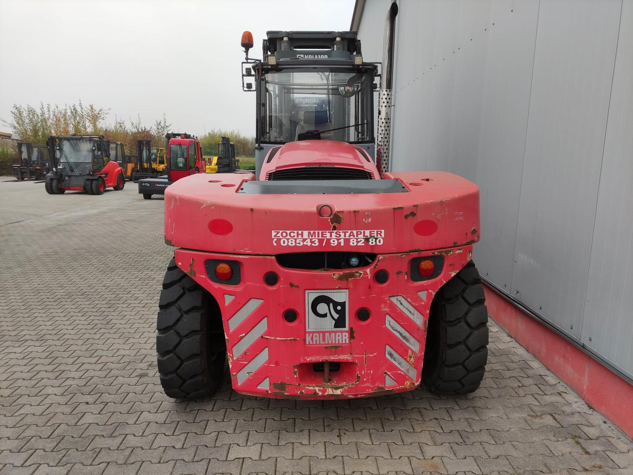 Kalmar DCG160-12 - Carrello portacontainer: foto 4 Kalmar DCG160-12 - Carrello portacontainer: foto 4