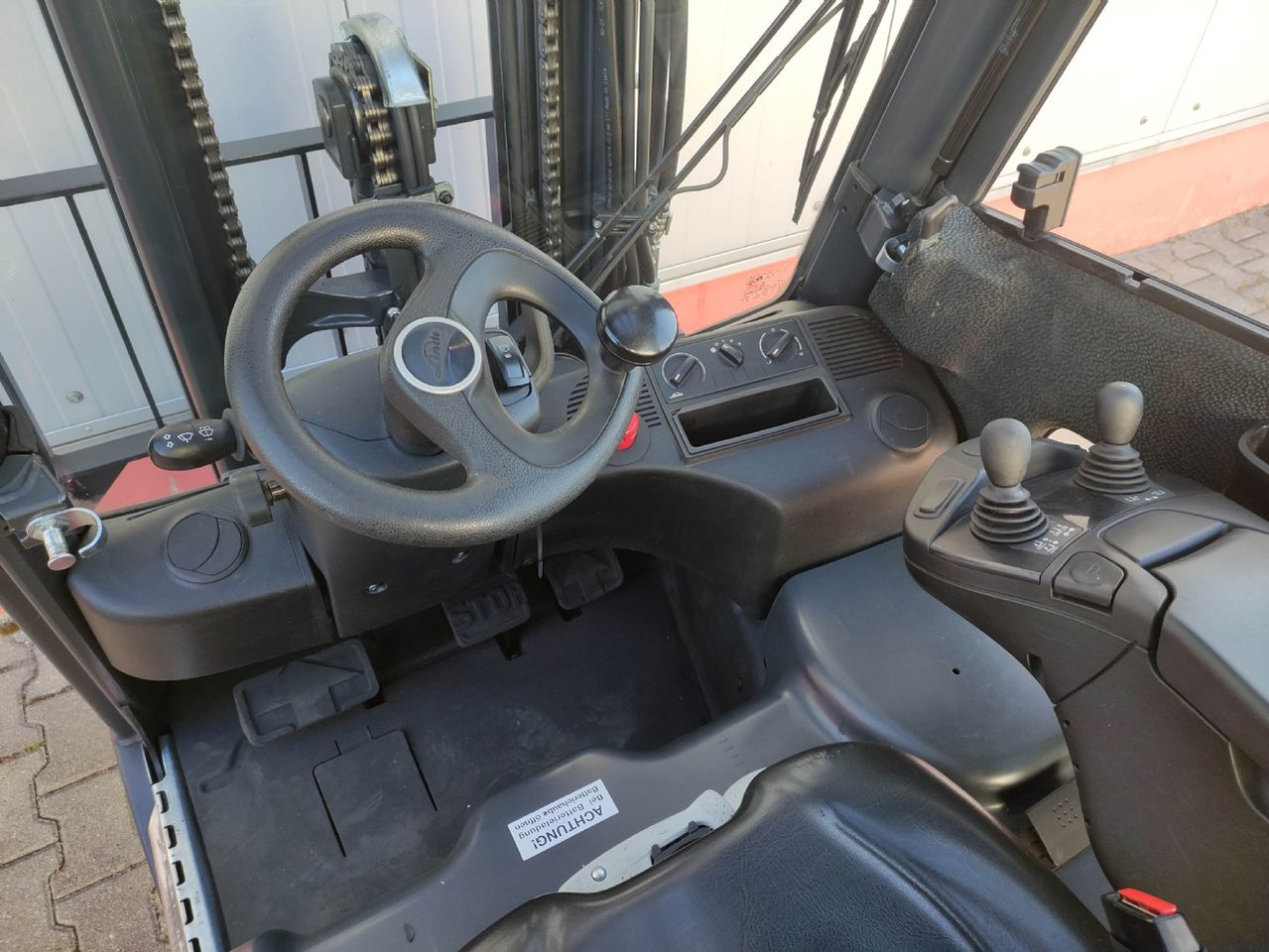 Linde E16-02-386 EVO - Carrello elevatore elettrico: foto 5 Linde E16-02-386 EVO - Carrello elevatore elettrico: foto 5